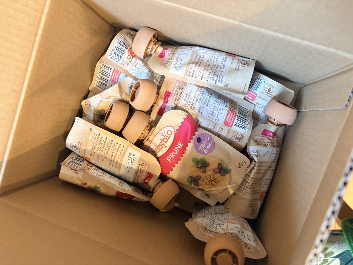 届いたばかりのベビービオ ベビースムージー プルーン